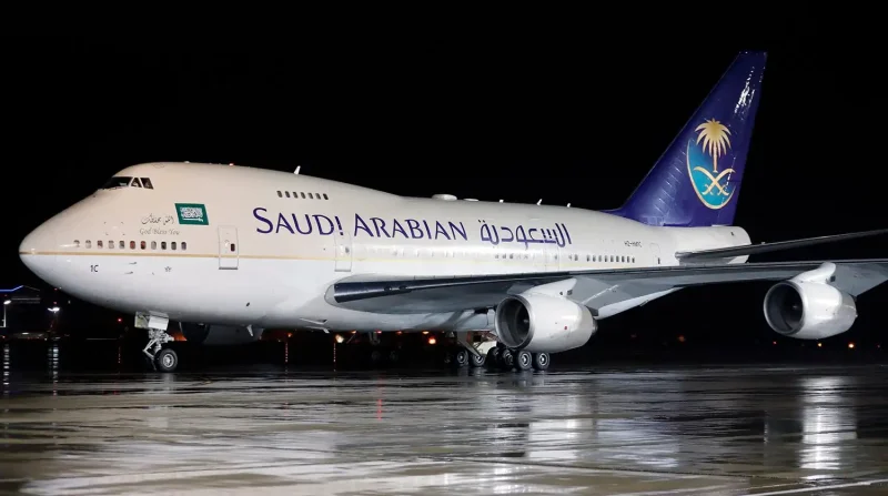 Внутри самолета короля Саудовской Аравии