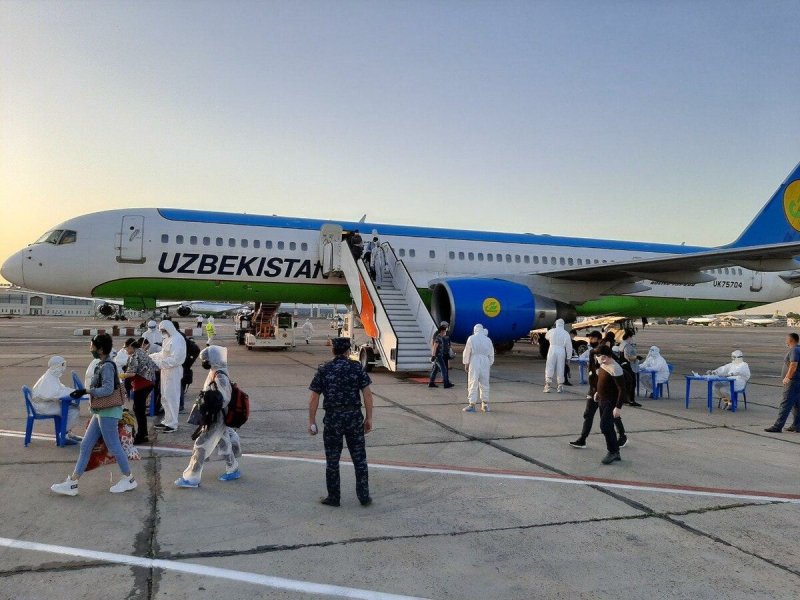 Боинг 787 Uzbekistan Airways