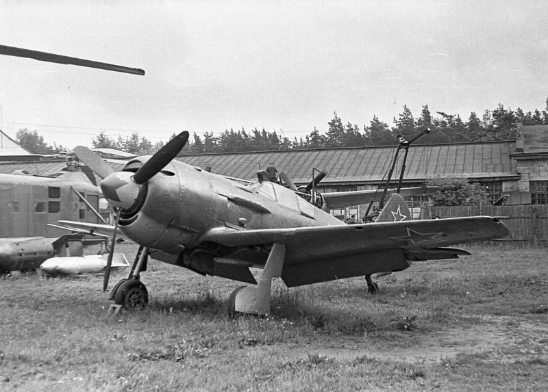 Самолет Лавочкин ла-11