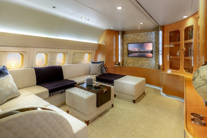 Boeing Business Jet салон