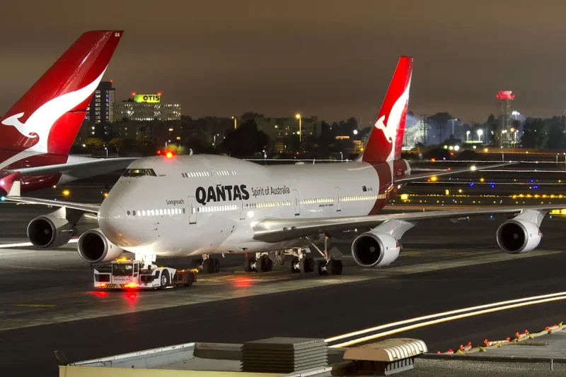 Боинг 747 Qantas