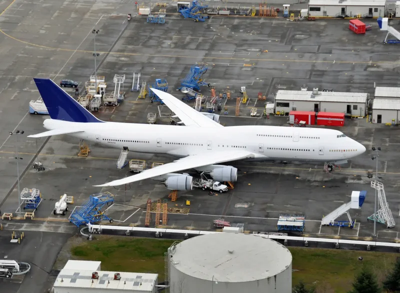 Боинг 747-8