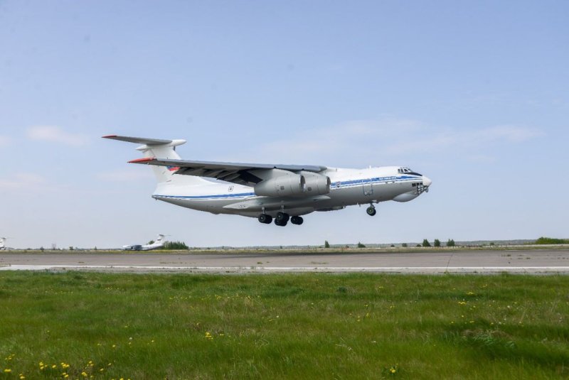 Су-34 бомбардировщик