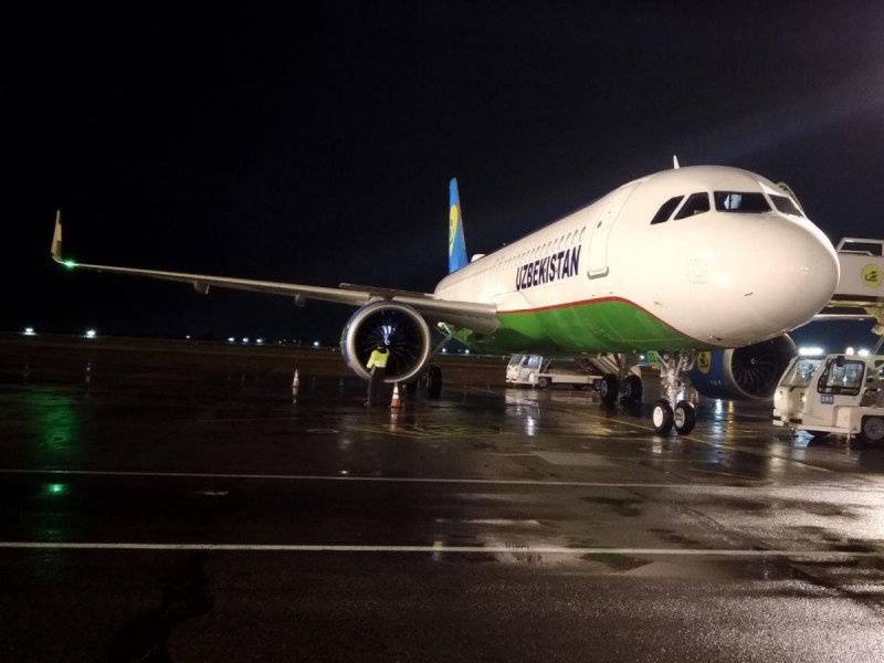 Боинг Дримлайнер 787 узбекские авиалинии
