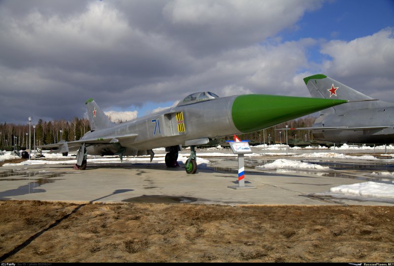 Су-15 самолет
