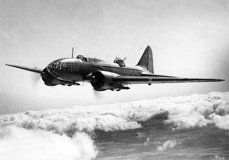 Ил-4 бомбардировщик