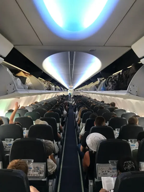 Boeing 737 Max салон