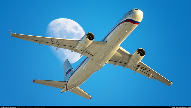 Ту-214 пассажирский самолёт