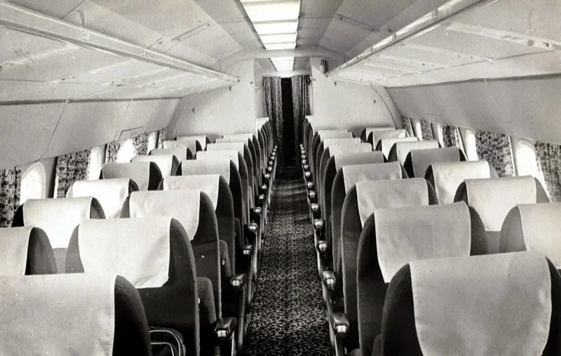 Ту-104 пассажирский самолёт салон