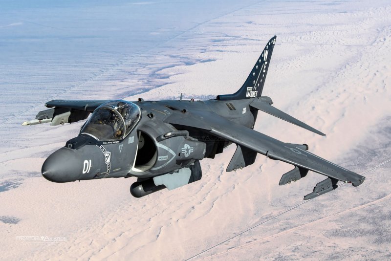 Av-8b Harrier II крыло