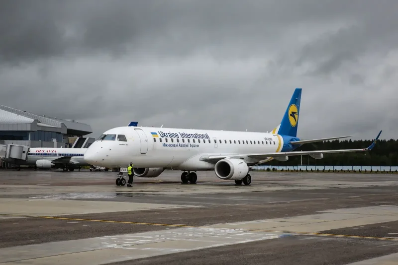 Embraer Lineage 1000e салон