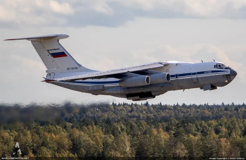 Ил-76 военно-транспортный