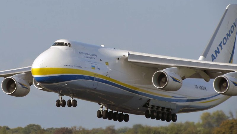 Транспортный самолет АН-124 Руслан