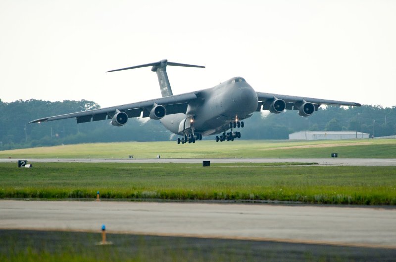 Транспортный самолет АН-124 Руслан