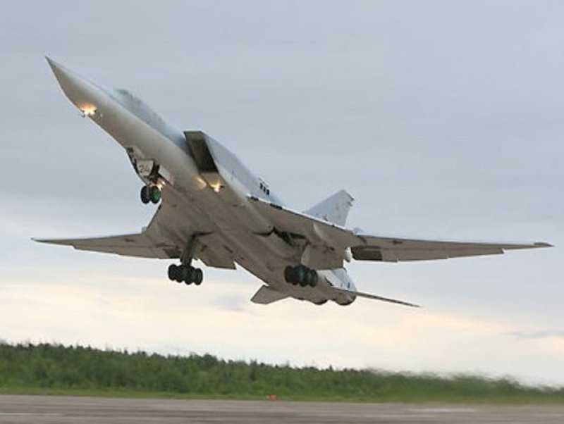 Стратегический бомбардировщик ту-22м3