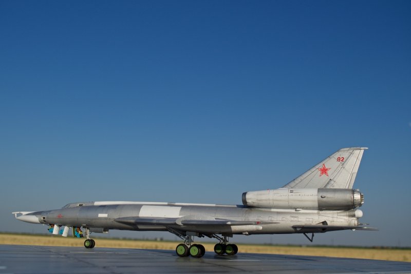 Ту-22 сверхзвуковой самолёт