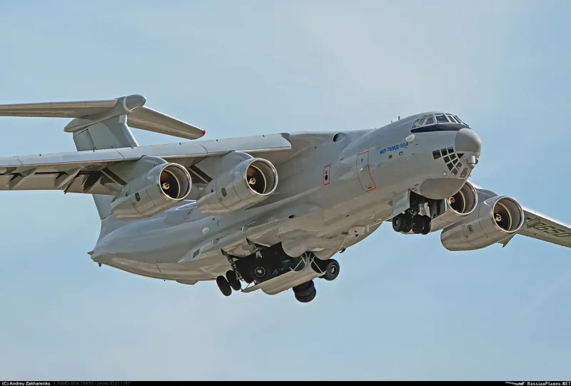 Военно-транспортный самолёт ил-76мд