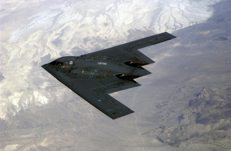 B-2 Spirit: стелс-бомбардировщик