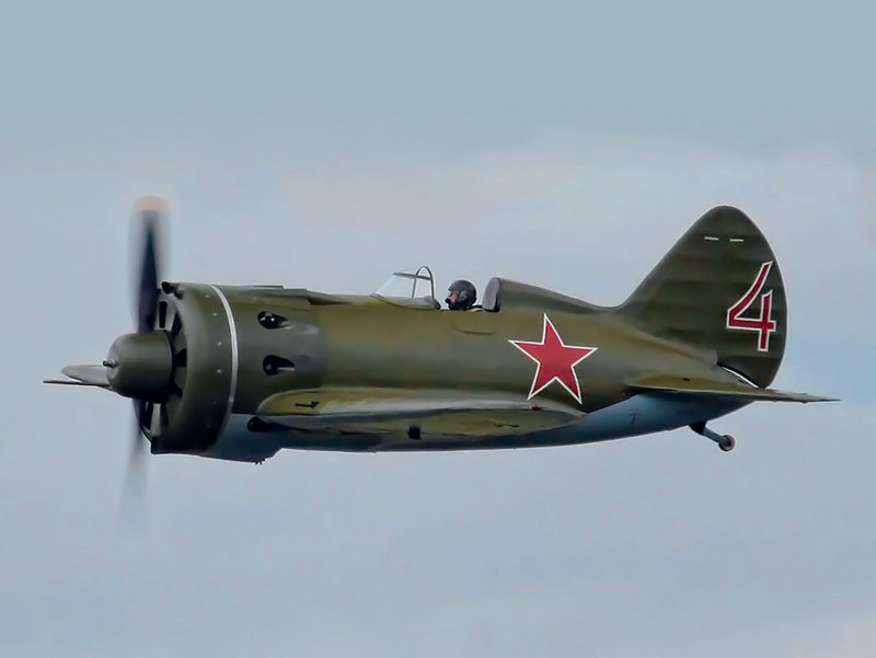 Советский самолёт истребитель и16