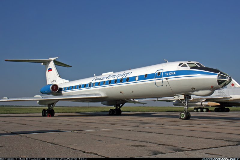 Tupolev tu-134ak