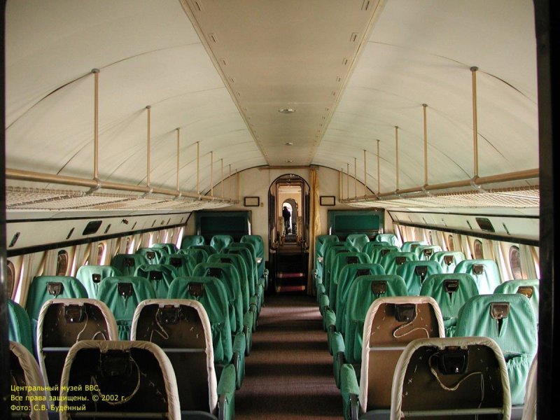 Ту-104 кабина
