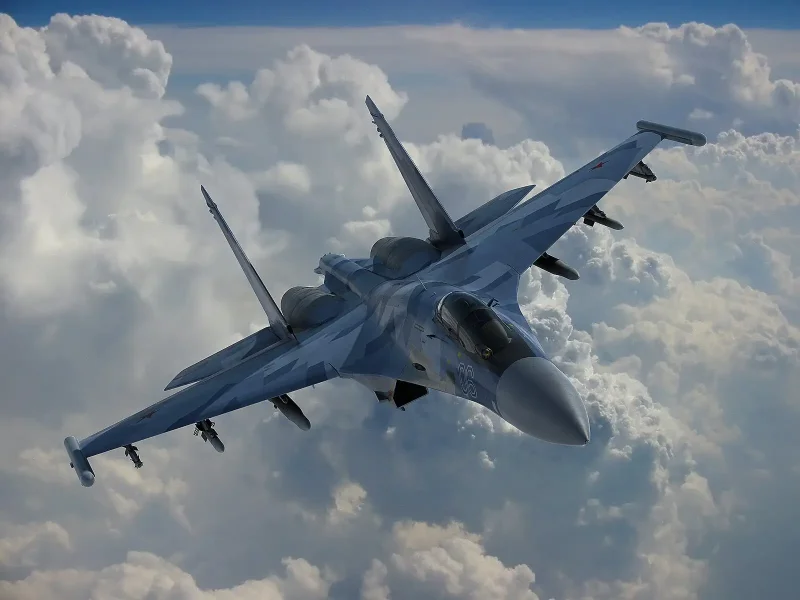 Су-35 бомбардировщик