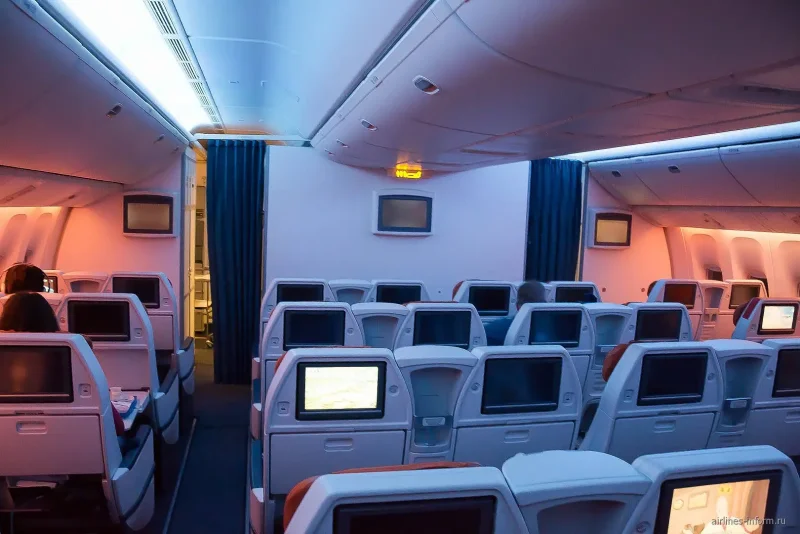 Boeing 777-300er комфорт класс