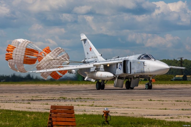 ВВС России Су 24 МР