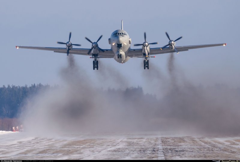 Самолет ил-22пп Порубщик