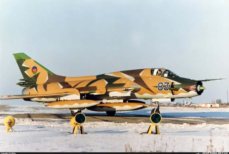Истребитель-бомбардировщик Су-17м3