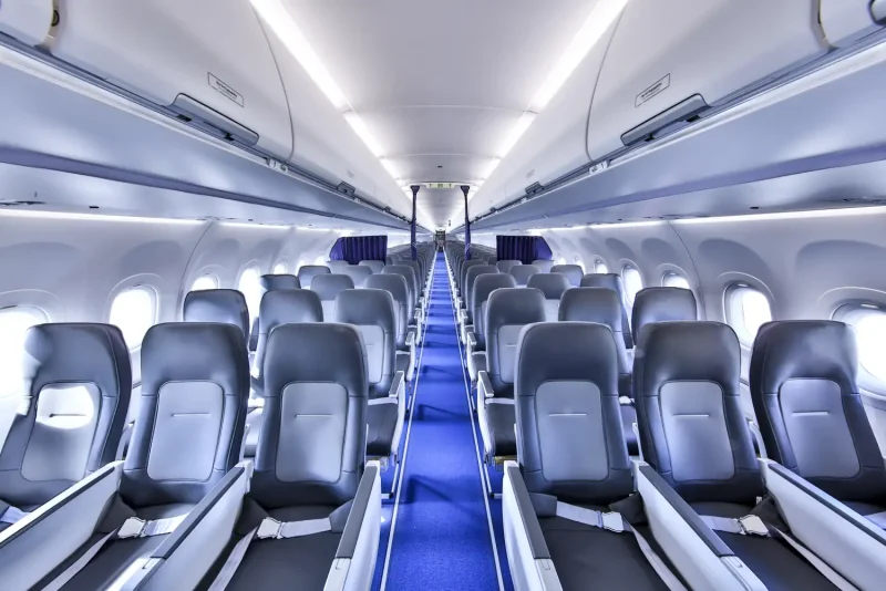 Салон самолета Airbus a321neo