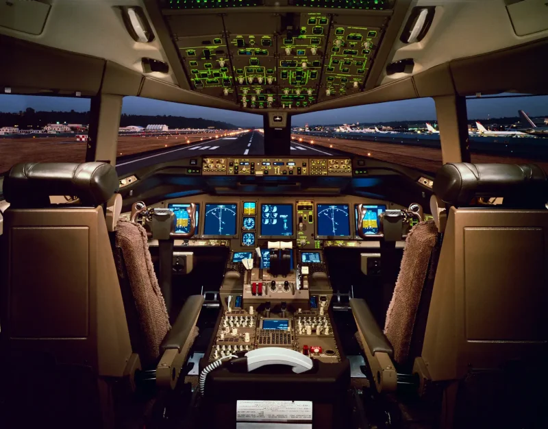 Боинг 777 кабина
