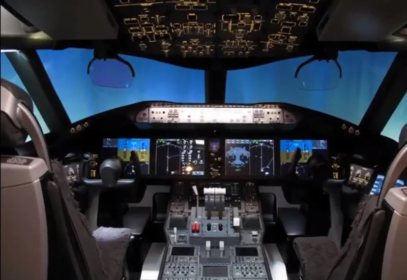 Боинг 787 кабина пилотов