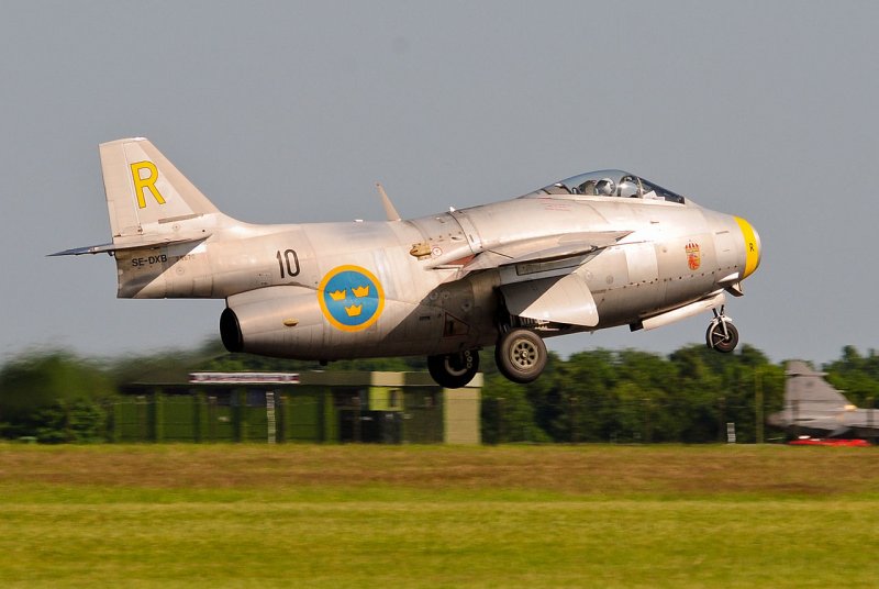 Шведский истребитель Saab j-29 Tunnan