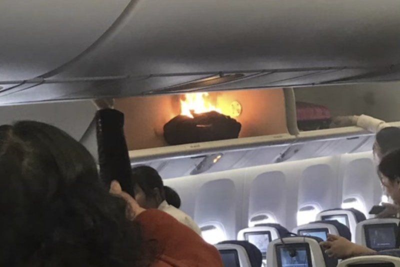 Пожар на борту самолета