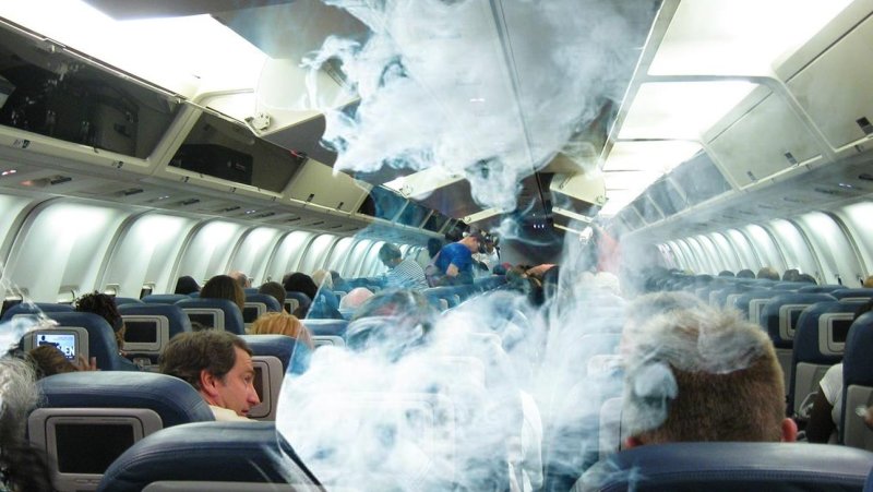Курение в самолете