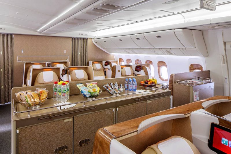 Боинг 777 Emirates бизнес класс