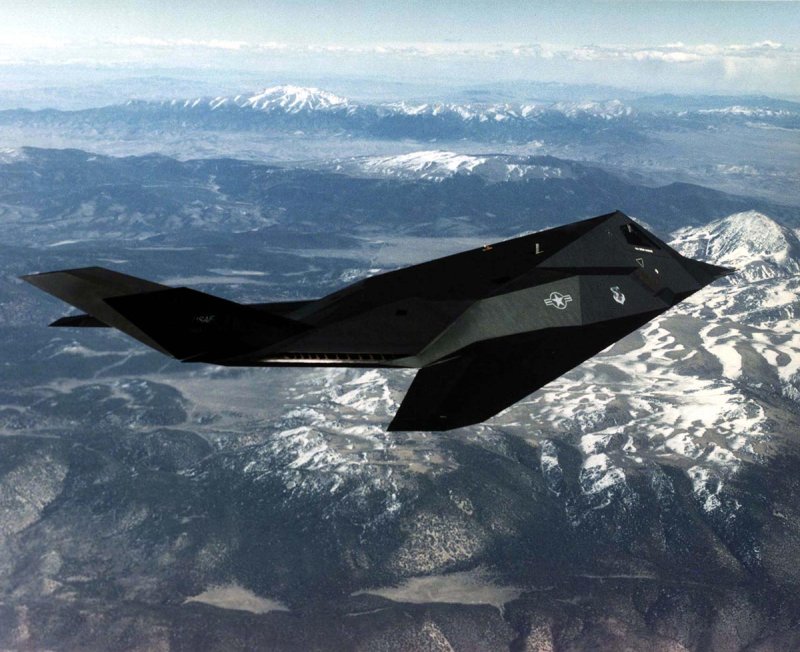 Самолет Lockheed f-117 Nighthawk