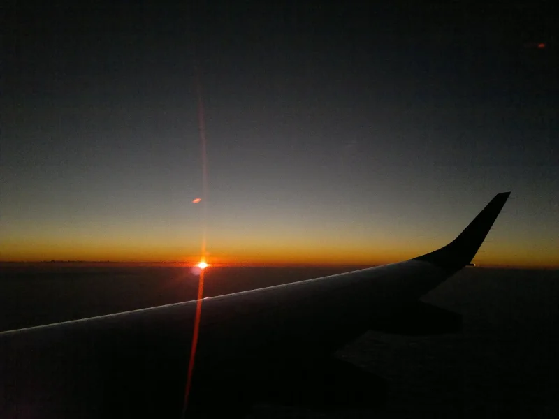 Восход солнца из самолета
