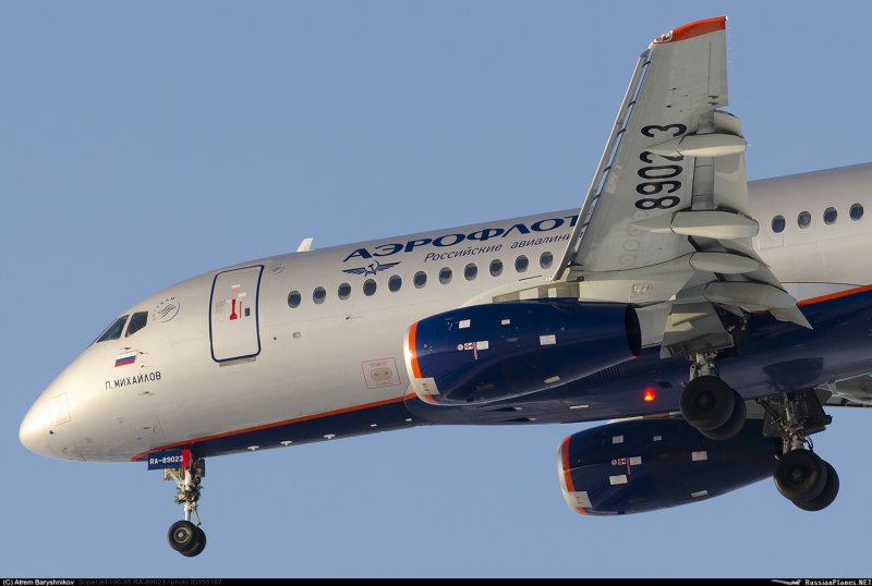 Sukhoi Superjet 100-95