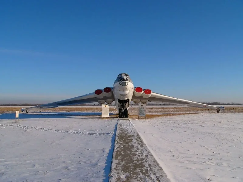 Самолёт м-4 Мясищева