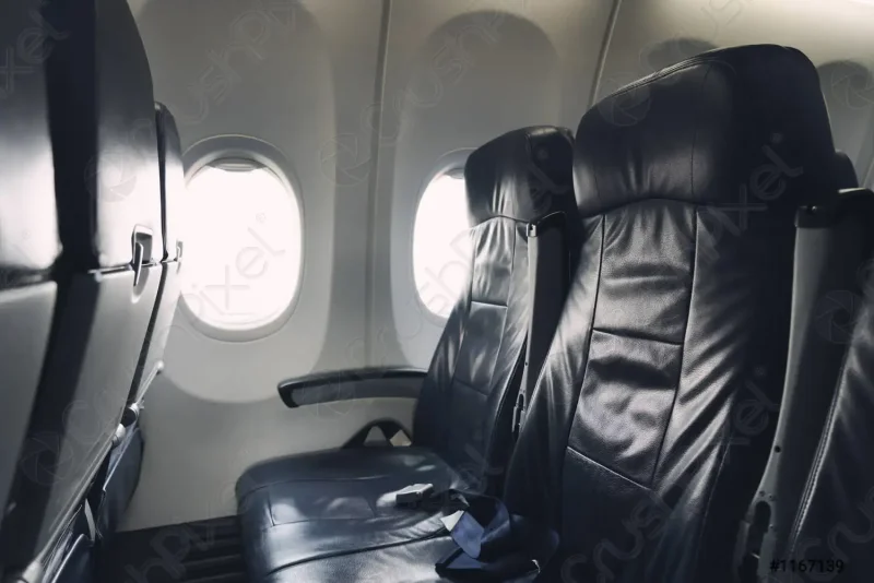 Кресло у окна в самолете