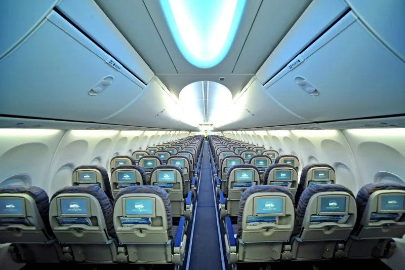 Boeing 737-800 flydubai салон