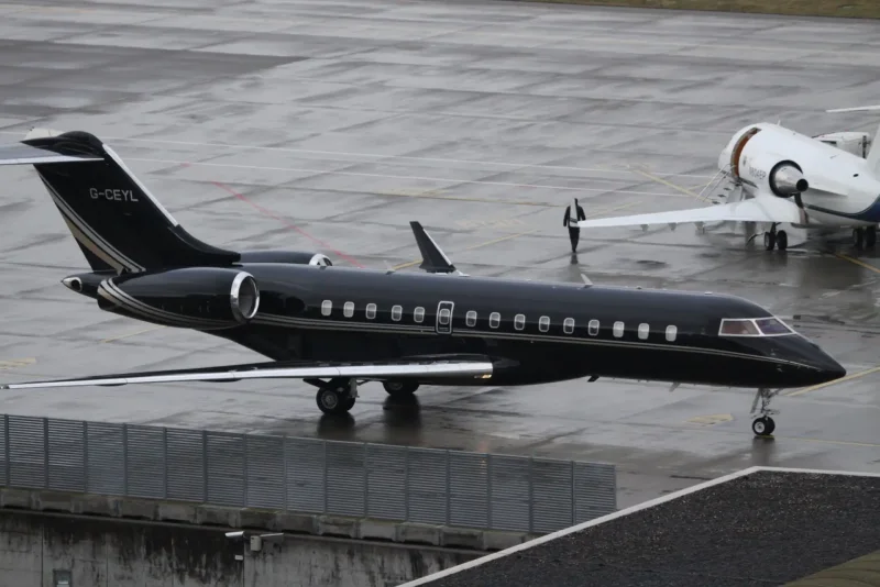 Bombardier Global Express