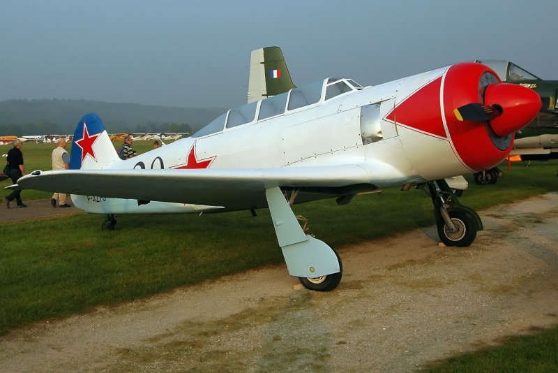 Як-11 ГДР