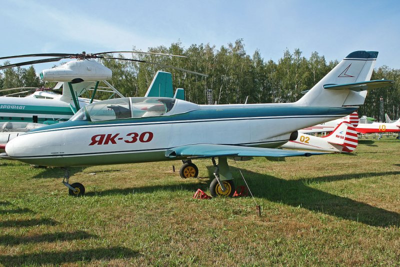 Yakovlev Yak-32