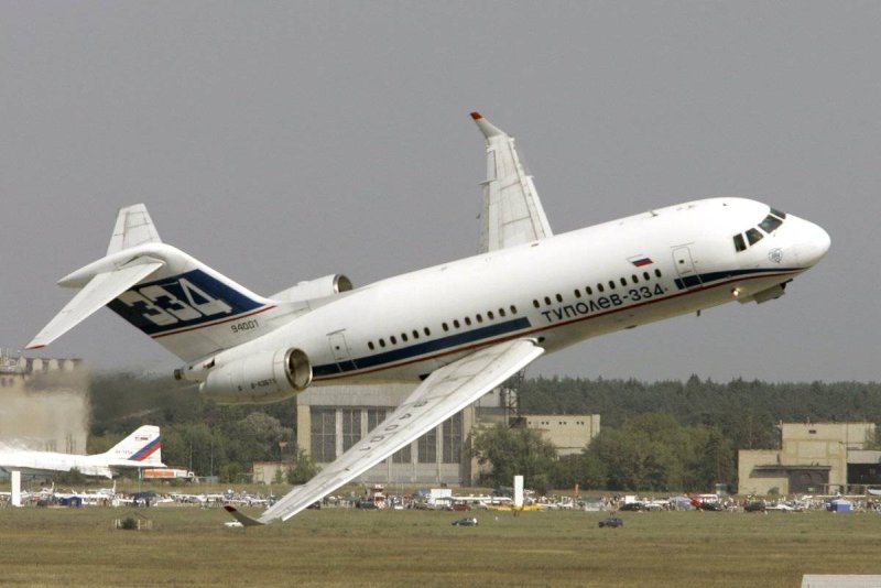 Ту334 vs 737-600