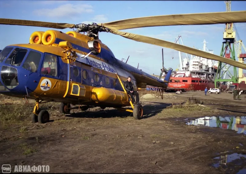 Ми-8 вертолёт Гражданский