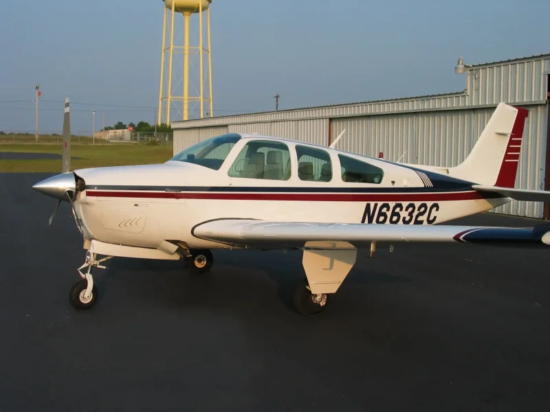 Beechcraft Bonanza f33a