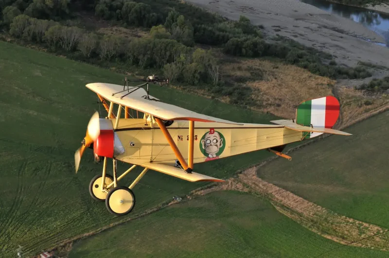 Самолет Nieuport 17